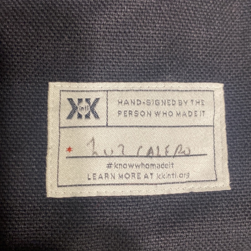 Duffle bag - Picture 2 of 2